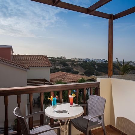 Diamond Village & Suites Herszonisszosz Kültér fotó